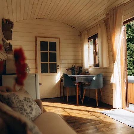 Apartamento Glamour Maringotka V Np české švýcarsko U Mluvících Kamenů